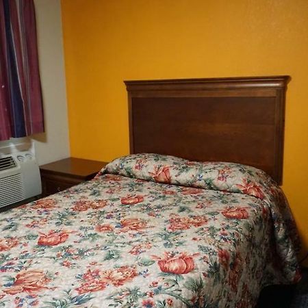 Red Lion Motel Southampton מראה חיצוני תמונה
