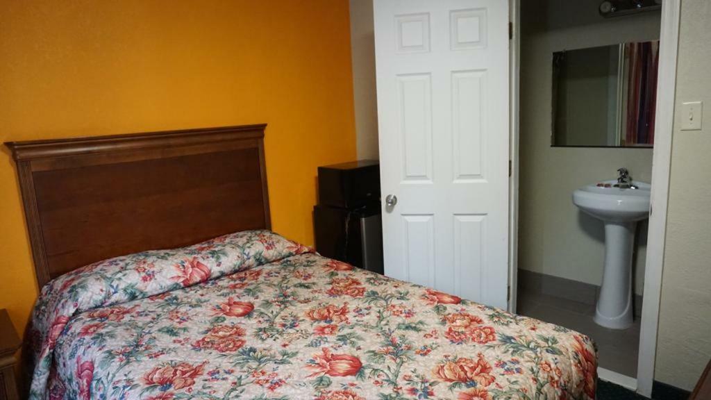 Red Lion Motel Southampton מראה חיצוני תמונה